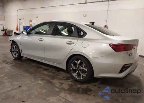 2021 Kia Forte Lxs из США, поврежденный, VIN 3KPF24ADXME310103
